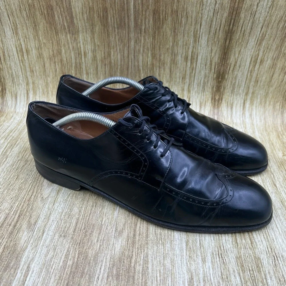 Salvatore Ferragamo Wingtip Oxford Men's 10.5 D Black Leather Brogue Italy 15699